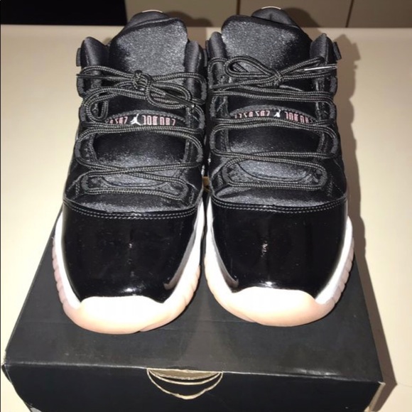 Jordan coral 11’s size 6y OG all - Picture 3 of 7